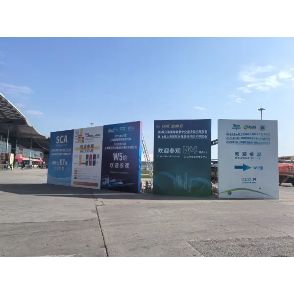 L'équipe Dingyan visite le salon des technologies de refroidissement liquide à Shanghai et planifie avec prévoyance une nouvelle piste d'IA